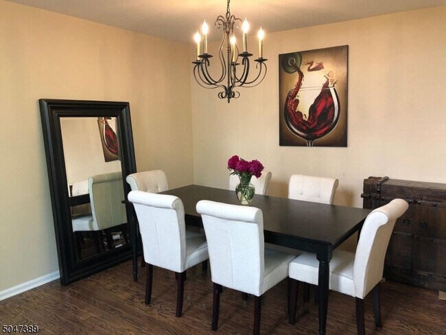 Foto del edificio - 11 Washington Ct