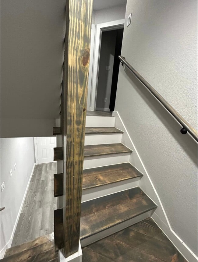 Building Photo - 4616 Shreveport Blvd