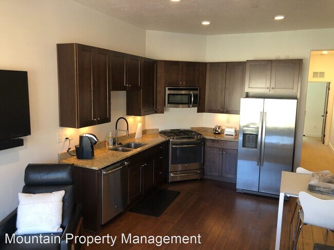 Foto del edificio - 2 br, 2 bath House - 6169 Park Lane South,...