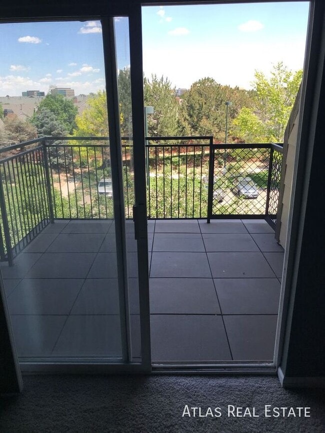 Foto del edificio - 15475 E Andrews Dr