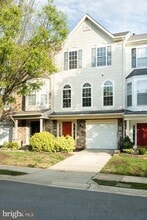 Building Photo - 8213 Brooktree St