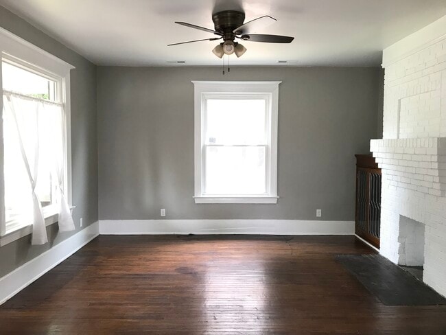 Building Photo - 1530 S 4th St