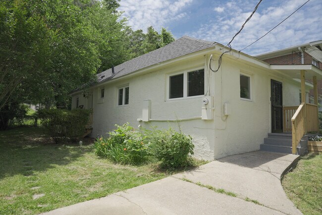 Building Photo - 407 Green Springs Ave S