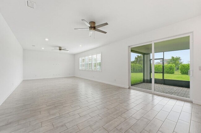 Foto del edificio - 1261 Deer Haven Dr