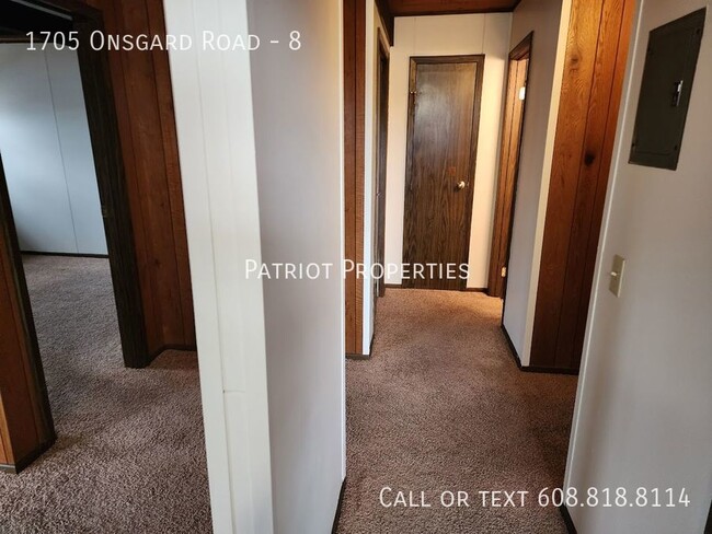 Foto del edificio - 1 bedroom/ 1 bath apartment in Madison, WI