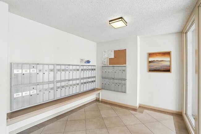 Foto del edificio - 1171 Compass Ln
