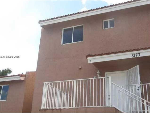 Foto principal - 8170 NW 10th St