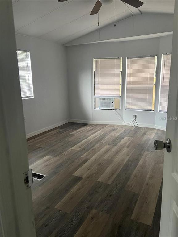 Foto del edificio - 6962 SW 86th St
