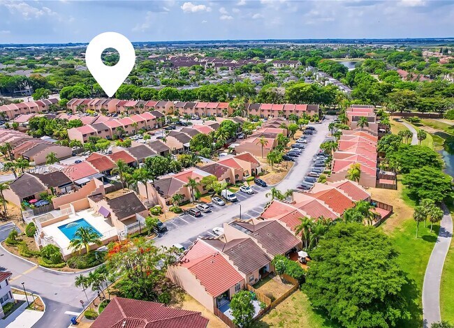 Foto del edificio - 10360 SW 154th Circle Ct