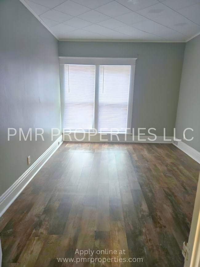 Photo - 104 E Graham Ave Apartment