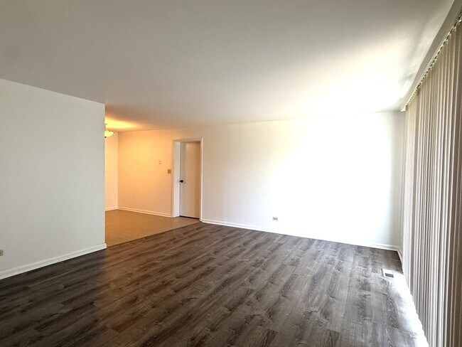 Foto del edificio - 206 Barcliffe Ln