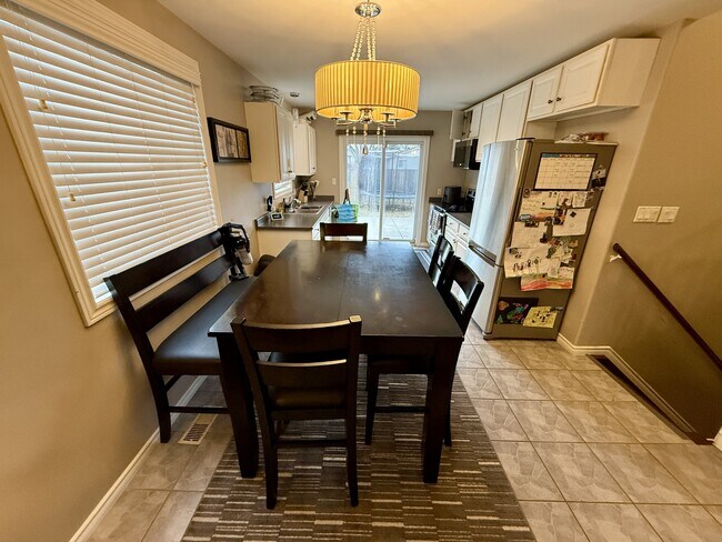 Photo du bâtiment - 3572 Caribou Crescent