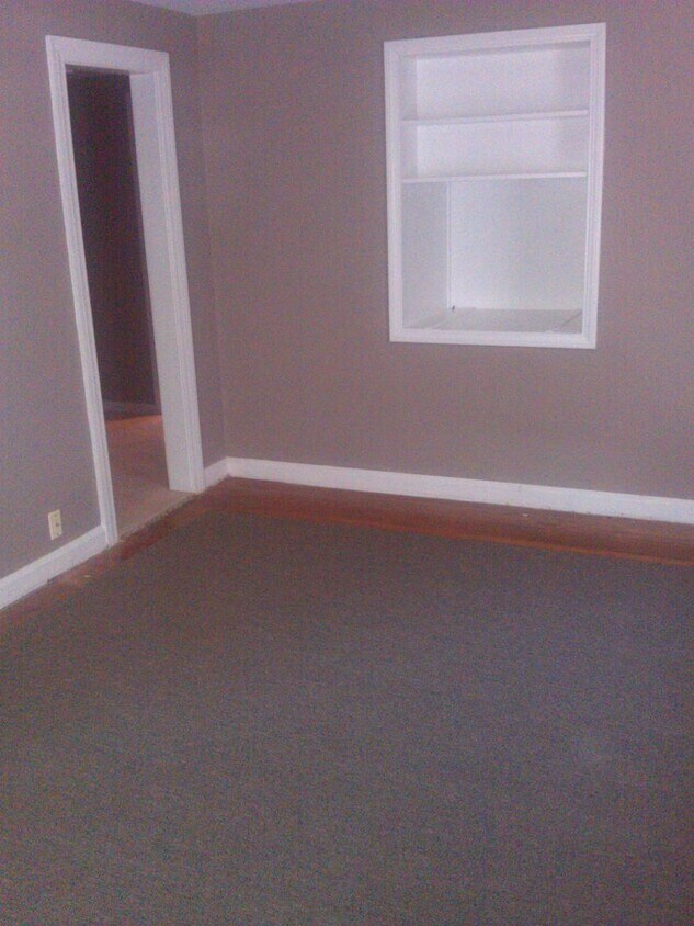 Foto del edificio - 2 Bedroom Plain Township Ranch for Rent