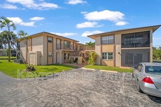 Building Photo - 16881 Davis Rd