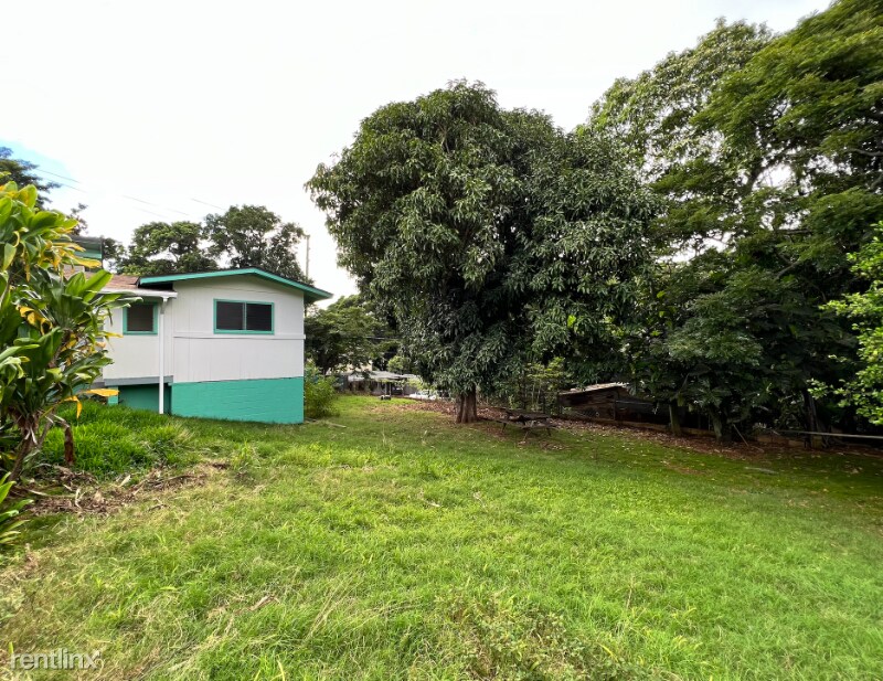 Primary Photo - 2308A Kalihi St