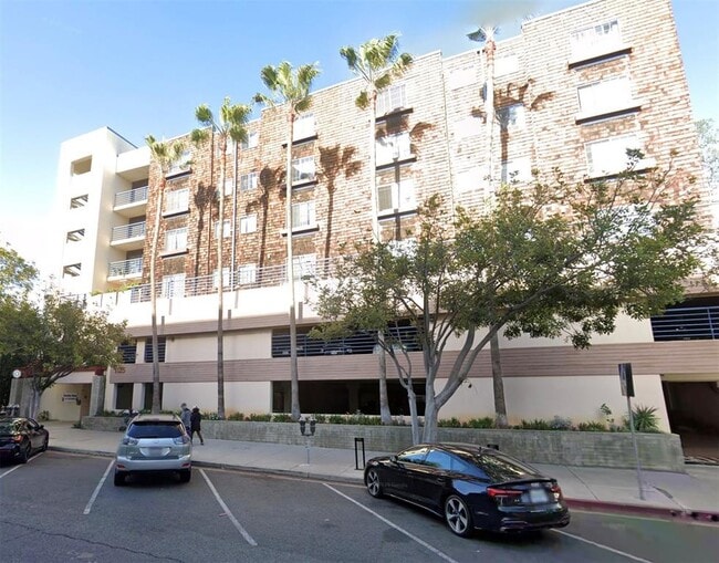 Building Photo - 1125 3rd St