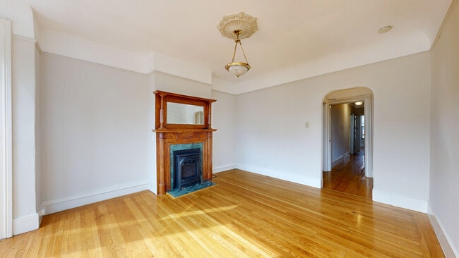 Building Photo - 530 Fell St