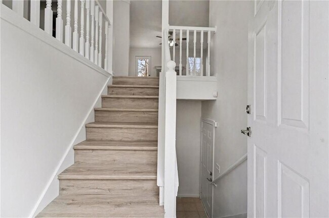 Foto del edificio - 7797 Mountain Creek Way