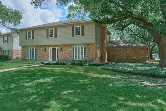 Building Photo - 12402 Stafford Springs Dr