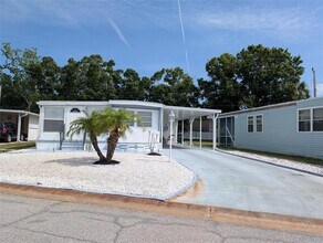 Building Photo - 1702 Olympia Fields St