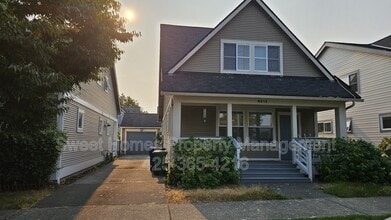 Building Photo - 6513 31st Ave S