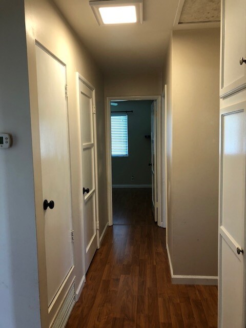 Hallway with lot of storage - 8408 San Carlos Way