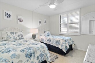 Building Photo - 271 Southbay Dr