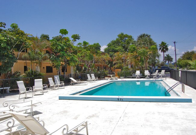 318 Southwind Dr Unit 28 North Palm Beach Fl 33408 Apartment For Home Florida North Palm Beach 318 Southwind Dr Unit 28 Primary Photo