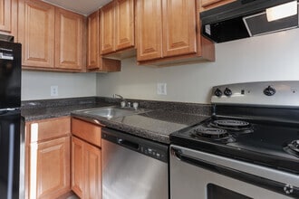 Interior Photo - Harbor's Edge