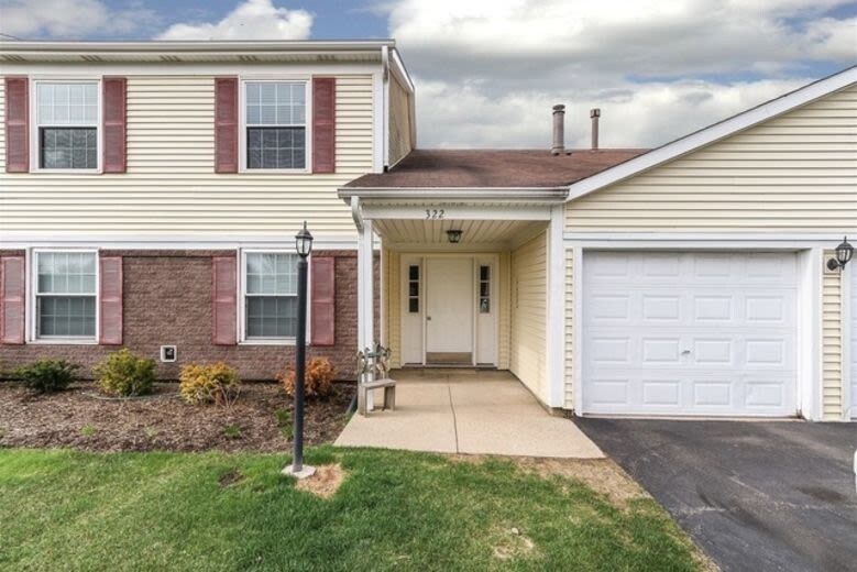 322 Newport Ln, Bartlett, IL 60103 Townhome Rentals in Bartlett IL