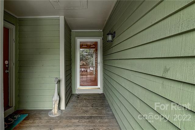 Foto del edificio - 3216 Selwyn Farms Ln