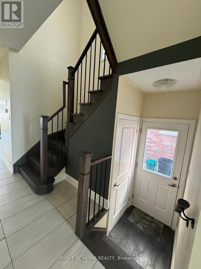 Building Photo - 9582 Tallgrass Ave