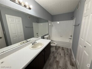 Building Photo - 11561 Villa Grand