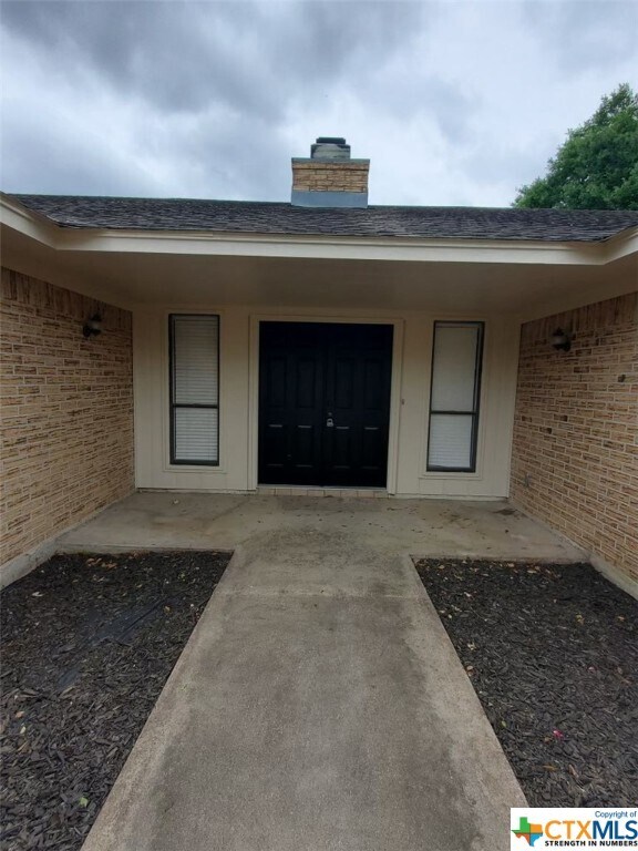 Building Photo - 405 Bedivere Dr