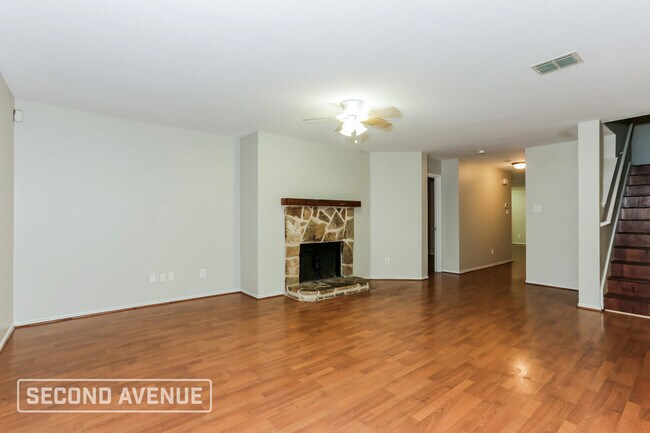 Building Photo - 12956 Vassar Dr