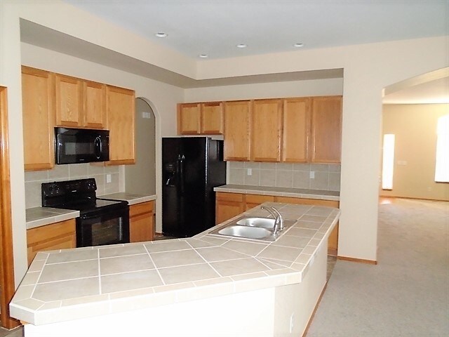 Foto del edificio - 4837 S Ireland Street