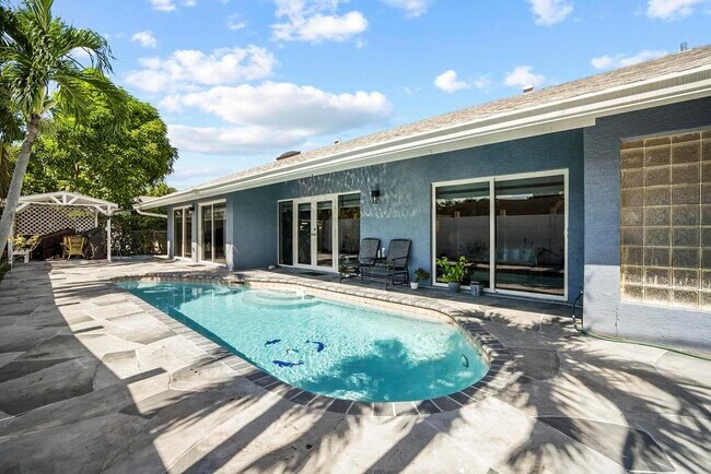 Foto del edificio - 8050 NW 47th Ct