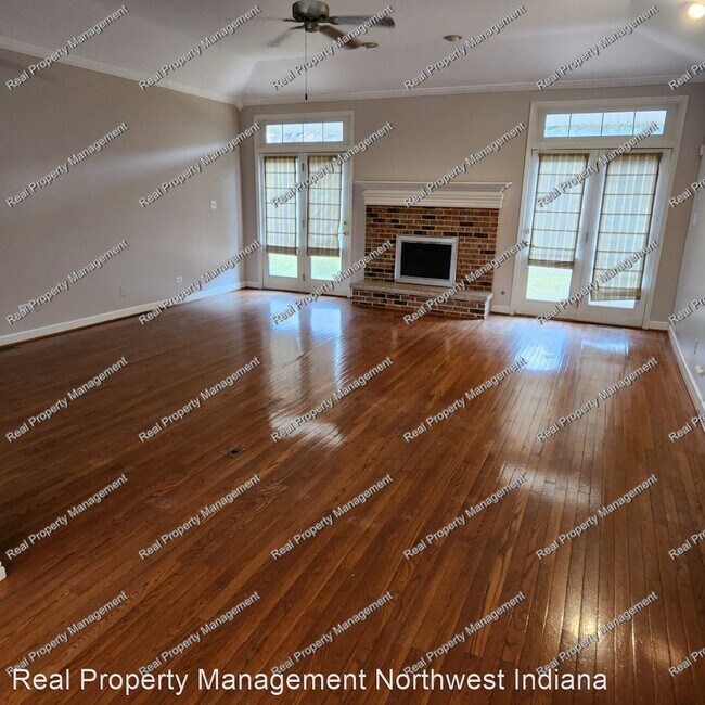 Building Photo - 5 br, 3 bath House - 1121 Boxwood Drive