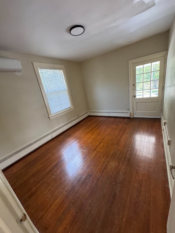 Primary Photo - 313 North St