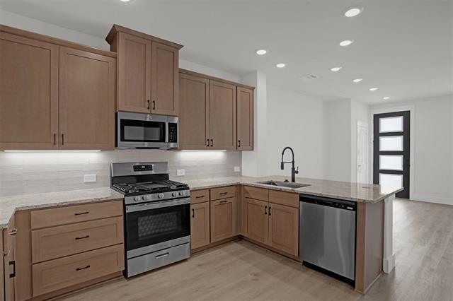 Building Photo - 2549 Huxley Mews