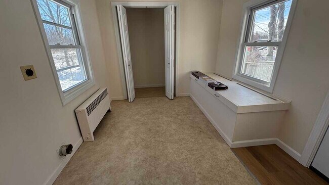 Foto del edificio - 239 N King St