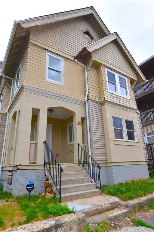 Building Photo - 14 Wildwood Ave