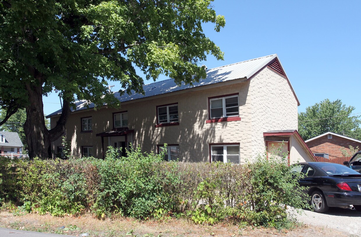 1398 Clore Dr, Martinsville, IN 46151 Apartments in Martinsville, IN