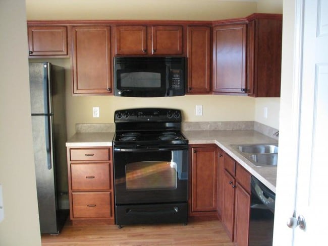 Building Photo - 2888 Rio Dosa Dr