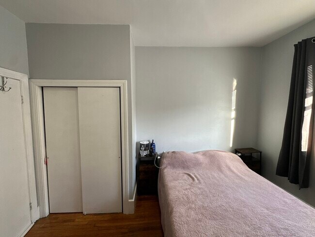 Foto del edificio - 332 Main St