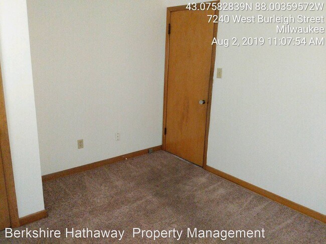 Foto del edificio - 7240 W Burleigh St