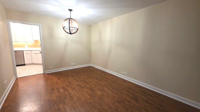 Foto del edificio - 6033 N Sheridan Rd