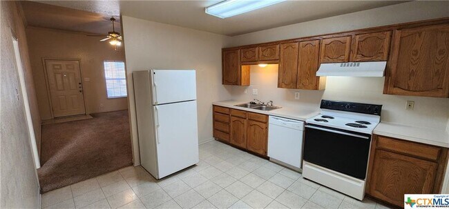 Foto del edificio - 1807 Windward Dr