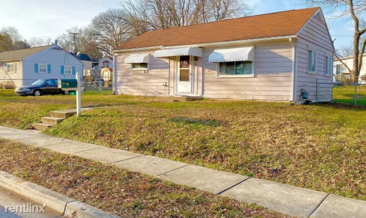 Primary Photo - 2 br, 1 bath House - 1003 Marton St