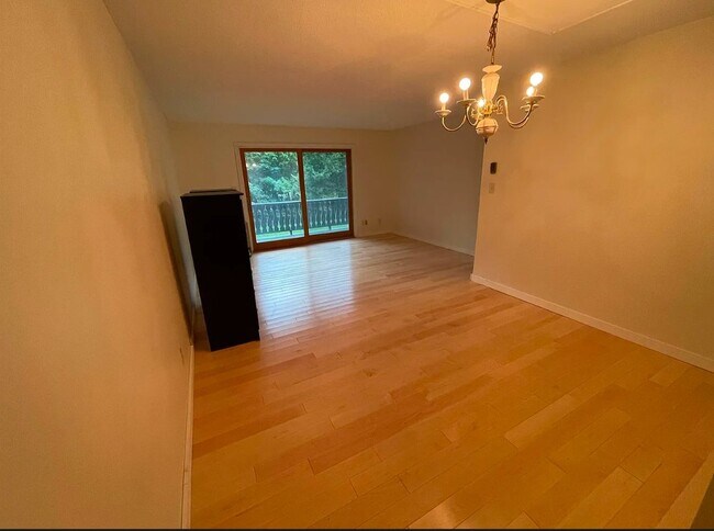 Foto del edificio - 45 Parsonage Ln